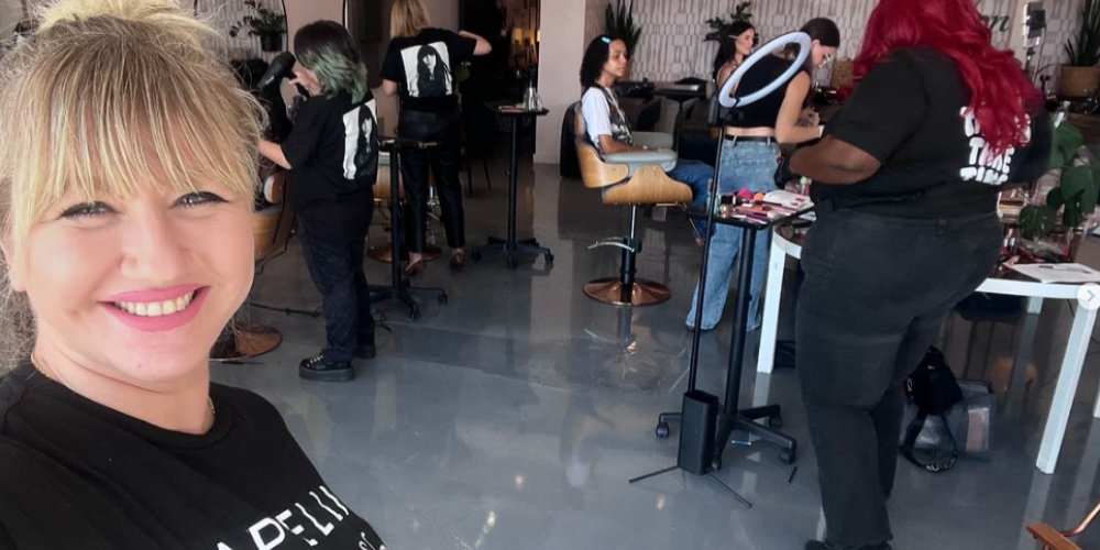 Guide to find hair extensions specialists near you?